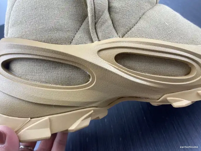 GX0054 Adidas Boot NSLTD Yeezy Khaki 0630